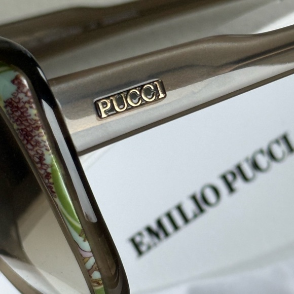 Beautiful Emilio Pucci Green Sunglasses!! - Picture 3 of 5